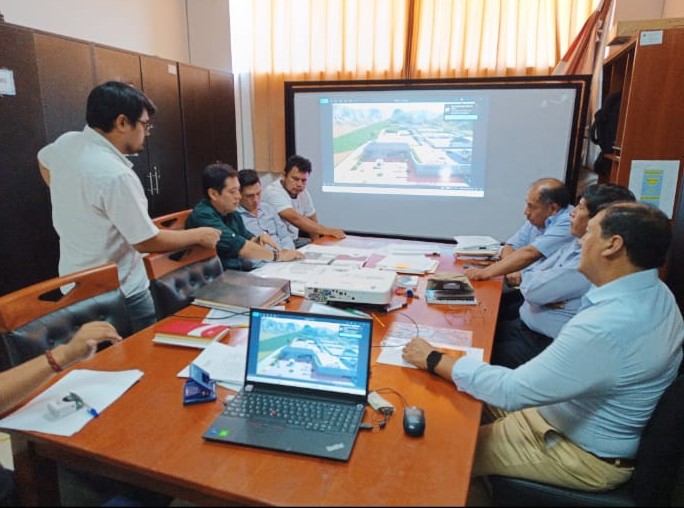 Reunión con consultores para la actualización del expediente técnico del proyecto de cerco perimétrico de la UNIFSLB en la localidad de El Tomaque